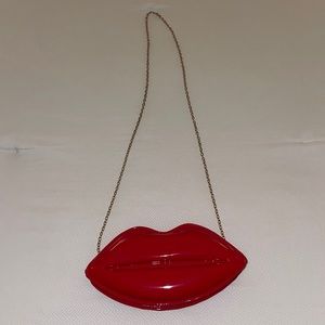 Red lip purse